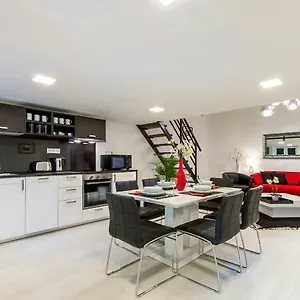 Apartman Premium By Hi5 - Szent Istvan 9, Budapest