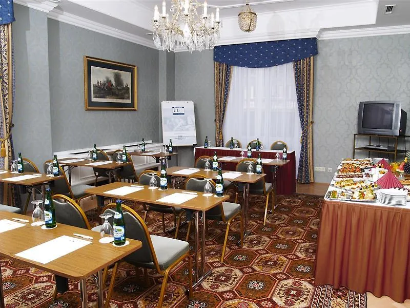 Danubius Hotel Astoria City Center Budapest 4*,  Hungary